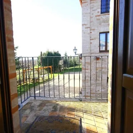 萨西圣朱塞佩酒店 * Montegiorgio